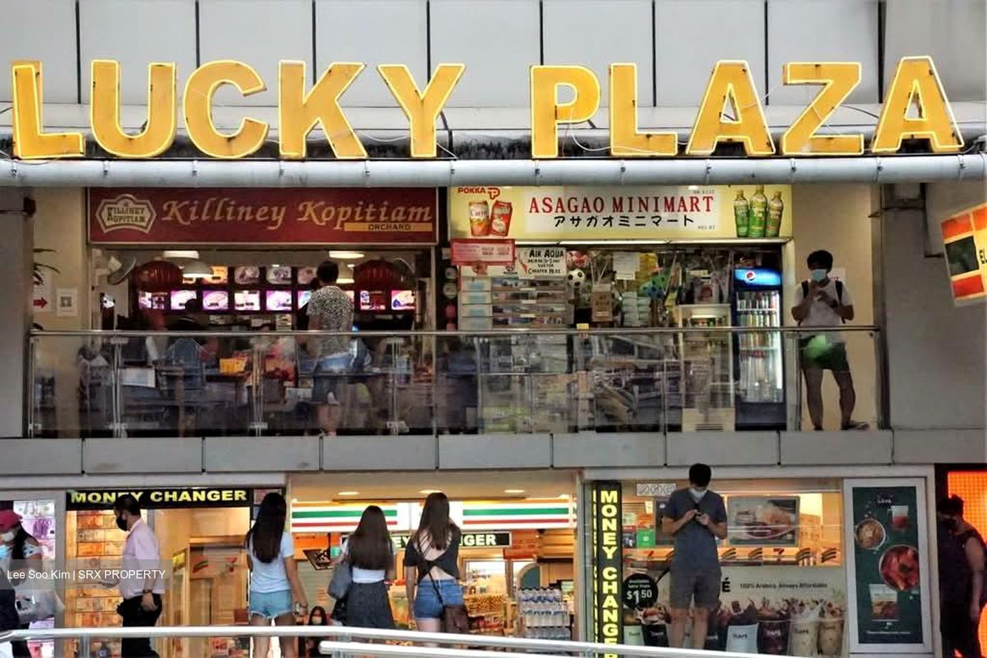 Lucky Plaza (D9), Shop House #589186481